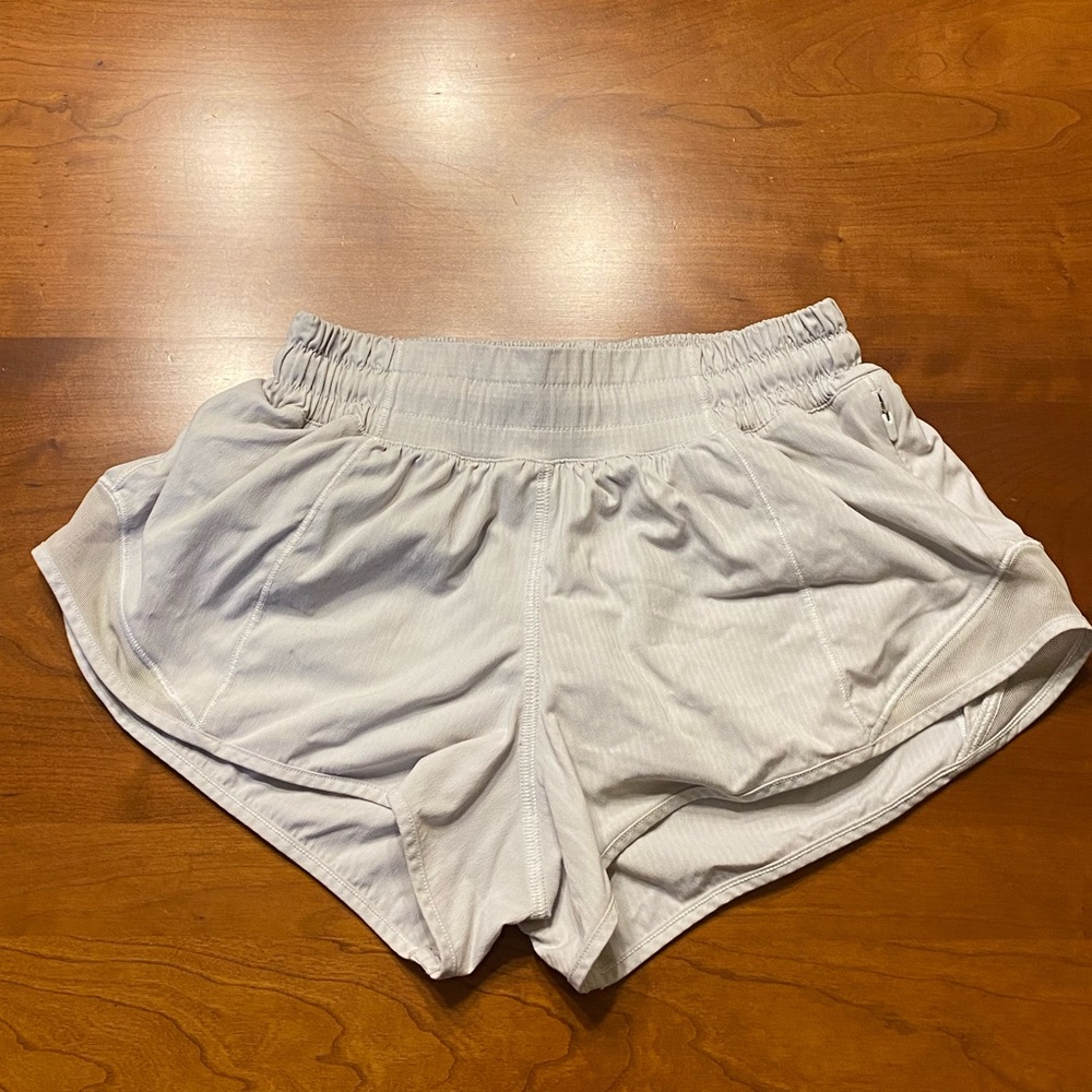 White Hotty Hot Low-rise lined short 2.5” size 2